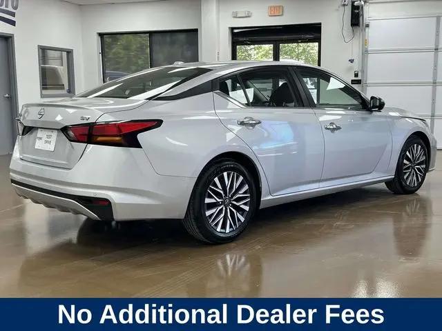 2024 Nissan Altima SV FWD