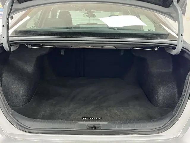 2024 Nissan Altima SV FWD