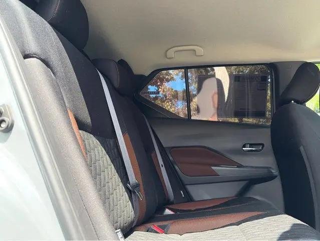 2024 Nissan Kicks SR Xtronic CVT