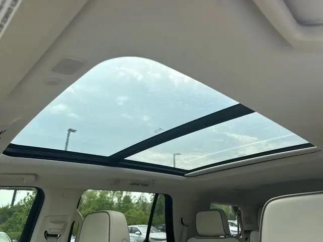 2022 GMC Yukon 4WD Denali