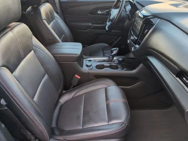 2023 Chevrolet Traverse FWD RS