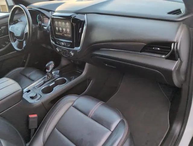 2023 Chevrolet Traverse FWD RS