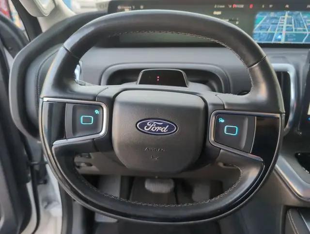 2025 Ford Expedition Platinum MAX
