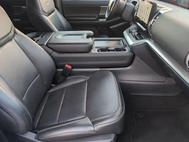 2025 Ford Expedition Platinum MAX