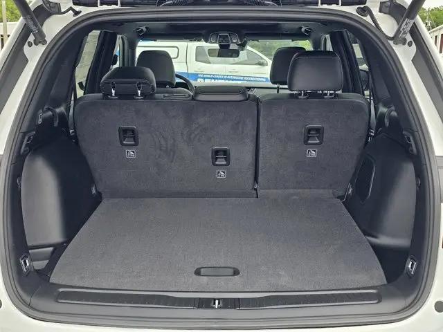 2026 Jeep Grand Cherokee Limited 4x2