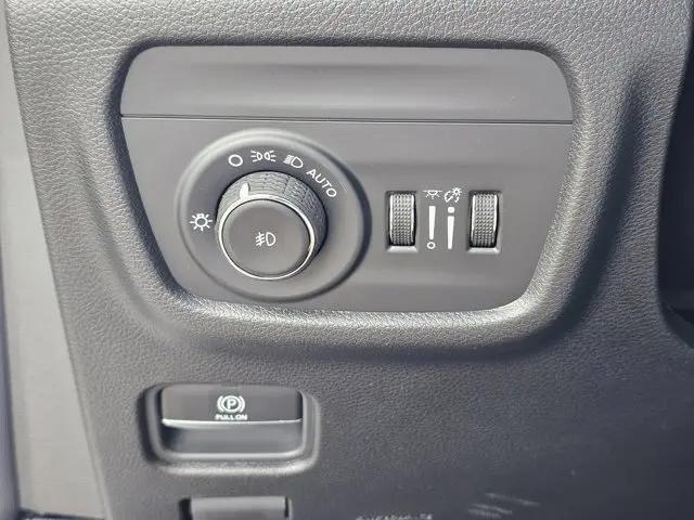 2026 Jeep Grand Cherokee Limited 4x2