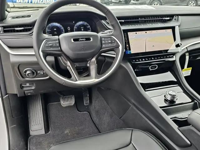 2026 Jeep Grand Cherokee Limited 4x2