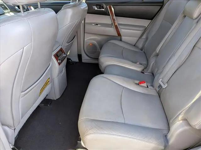 2011 Toyota Highlander Limited V6