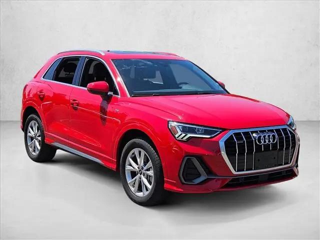 2023 Audi Q3 Premium Plus 45 TFSI S line quattro Tiptronic