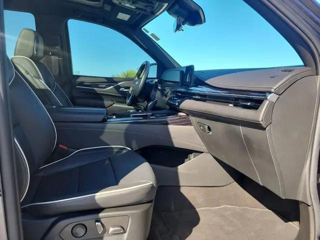 2022 Cadillac Escalade 4WD Sport