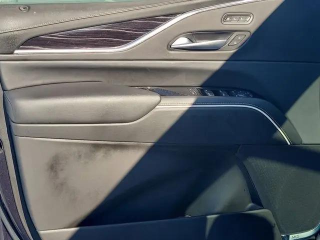 2022 Cadillac Escalade 4WD Sport