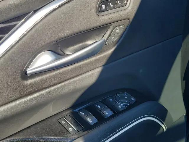 2022 Cadillac Escalade 4WD Sport