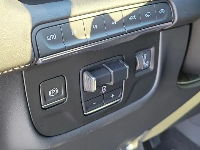 2022 Cadillac Escalade 4WD Sport