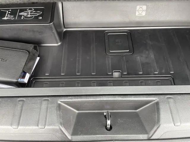 2023 Subaru Ascent Base 8-Passenger