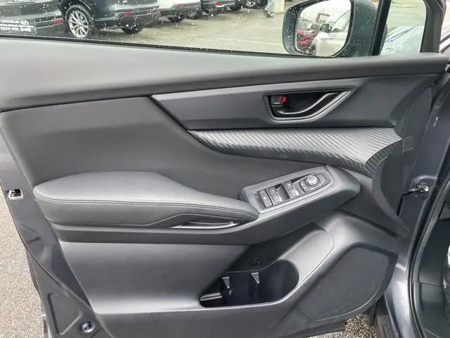 2023 Subaru Ascent Base 8-Passenger