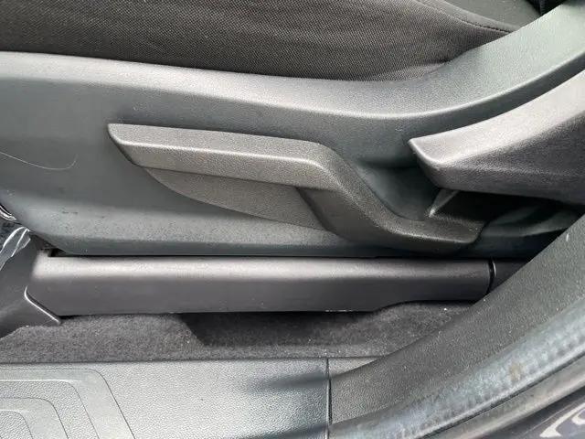2023 Subaru Ascent Base 8-Passenger
