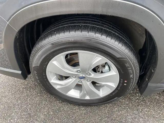 2023 Subaru Ascent Base 8-Passenger