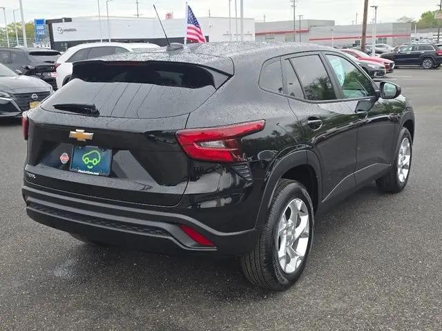 2024 Chevrolet Trax FWD SP