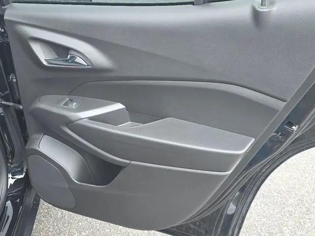 2024 Chevrolet Trax FWD SP