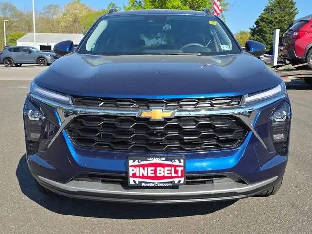 2024 Chevrolet Trax FWD LT