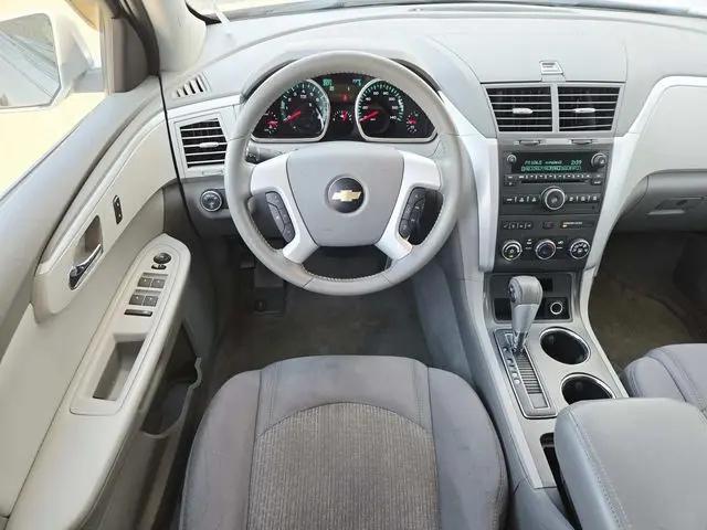 2010 Chevrolet Traverse LT