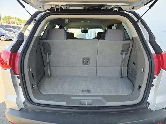 2010 Chevrolet Traverse LT