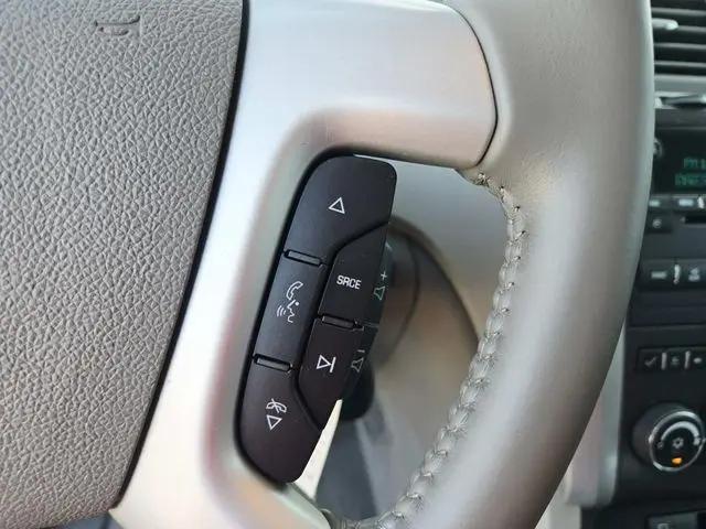 2010 Chevrolet Traverse LT