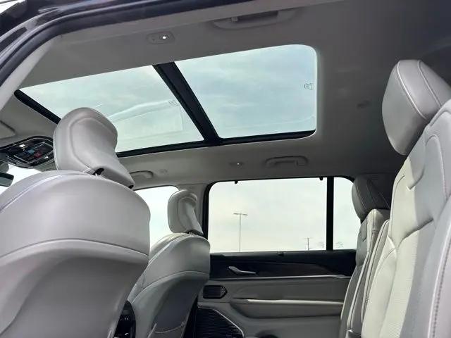 2021 Jeep Grand Cherokee Overland 4x4