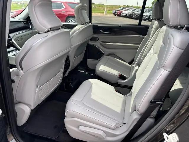 2021 Jeep Grand Cherokee Overland 4x4