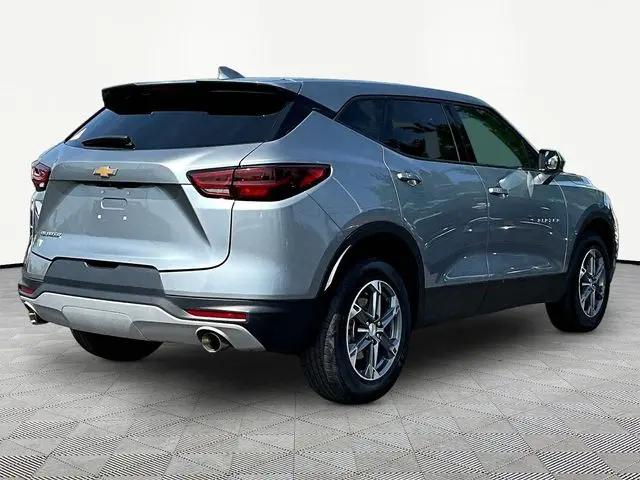 2025 Chevrolet Blazer FWD 2LT