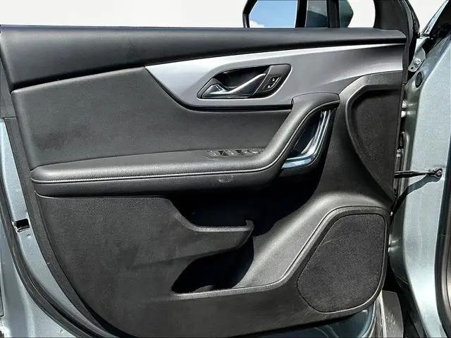 2025 Chevrolet Blazer FWD 2LT