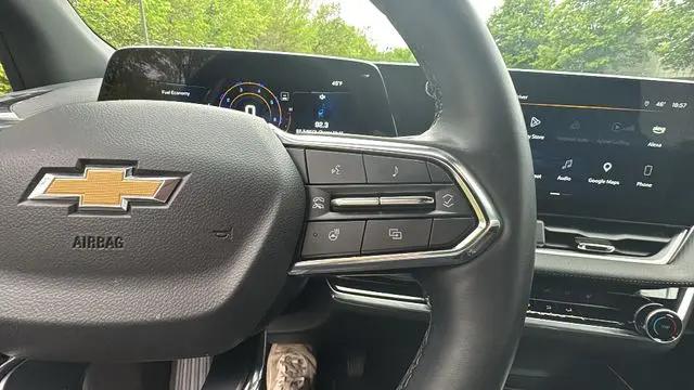 2025 Chevrolet Equinox AWD LT