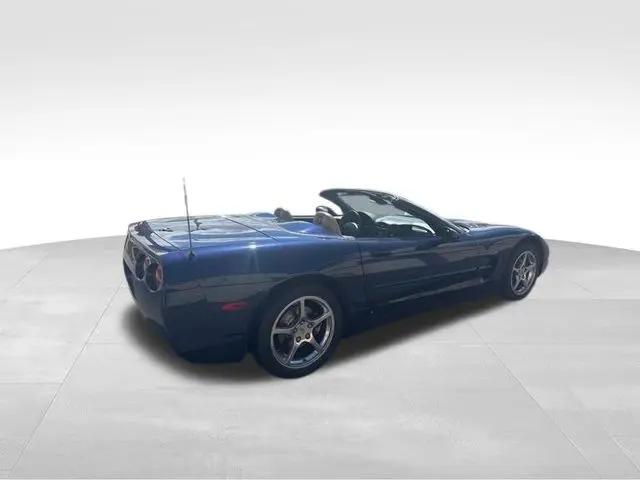 2001 Chevrolet Corvette Base