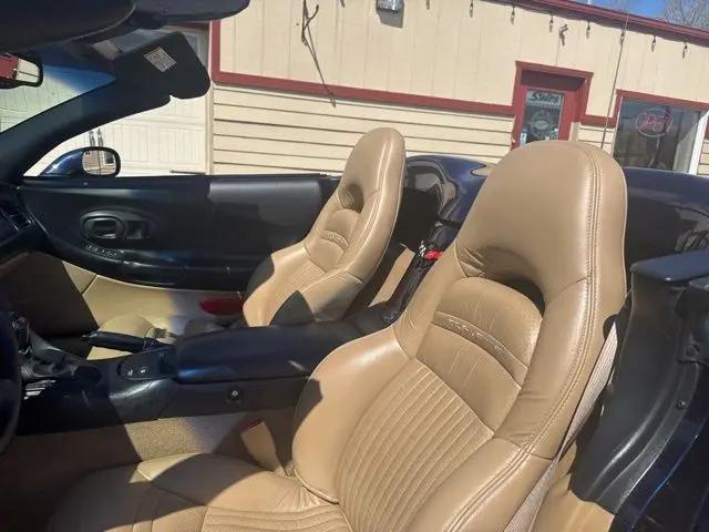 2001 Chevrolet Corvette Base