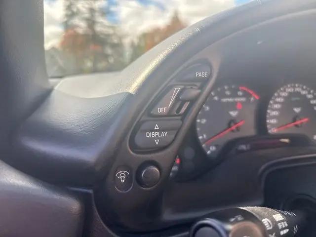 2001 Chevrolet Corvette Base