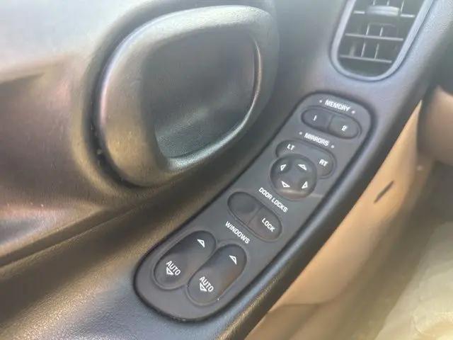 2001 Chevrolet Corvette Base