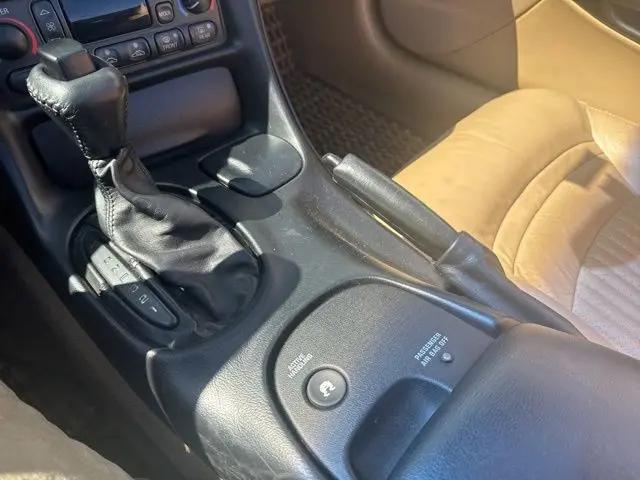 2001 Chevrolet Corvette Base