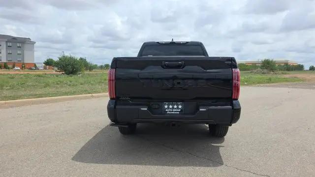 2026 Toyota Tundra Limited CrewMax 5.5' Bed