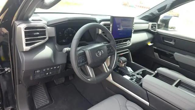 2026 Toyota Tundra Limited CrewMax 5.5' Bed
