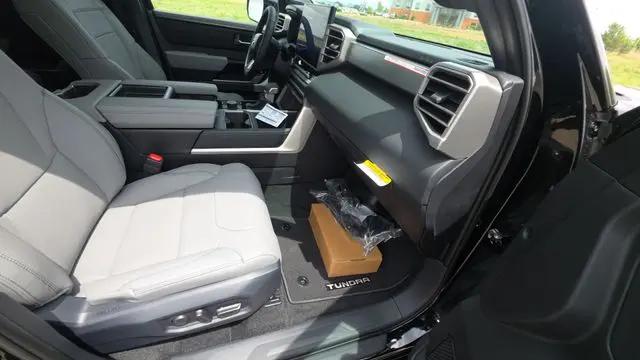 2026 Toyota Tundra Limited CrewMax 5.5' Bed