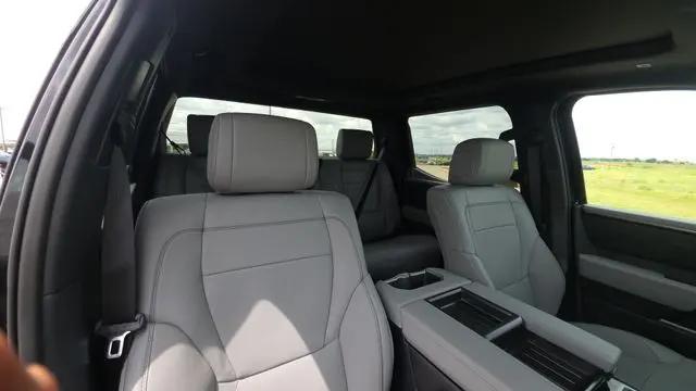 2026 Toyota Tundra Limited CrewMax 5.5' Bed