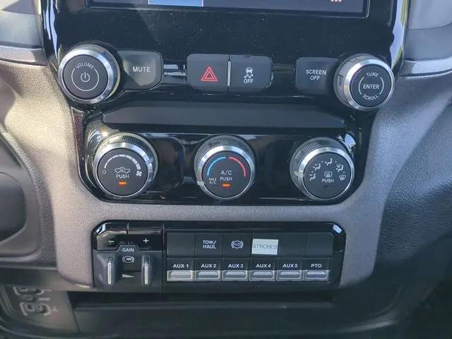 2026 Ram 3500 Tradesman/Big Horn