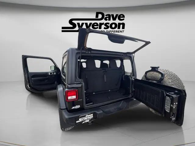 2022 Jeep Wrangler Sport S 4x4