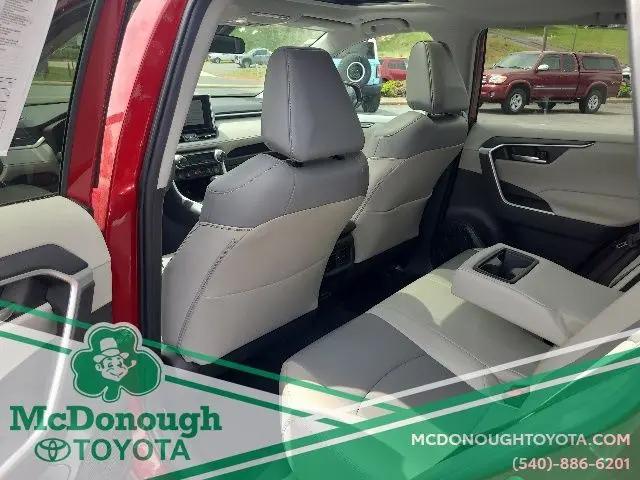 2024 Toyota RAV4 XLE Premium