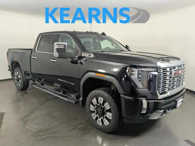 2024 GMC Sierra 3500HD Denali for sale in Johnson Creek, WI