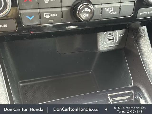 2024 Jeep Compass Latitude Lux FWD