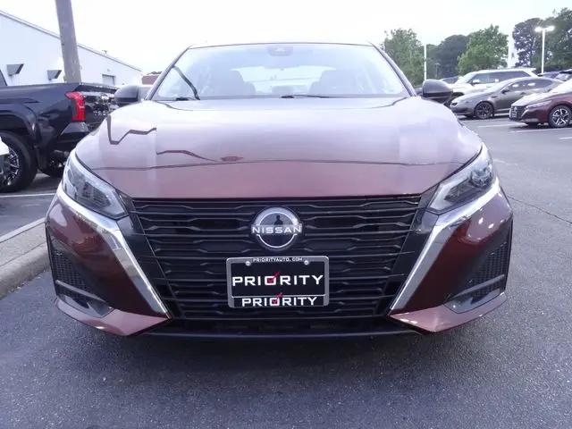 2024 Nissan Altima SV FWD