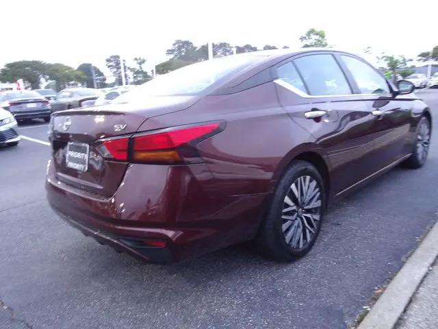 2024 Nissan Altima SV FWD