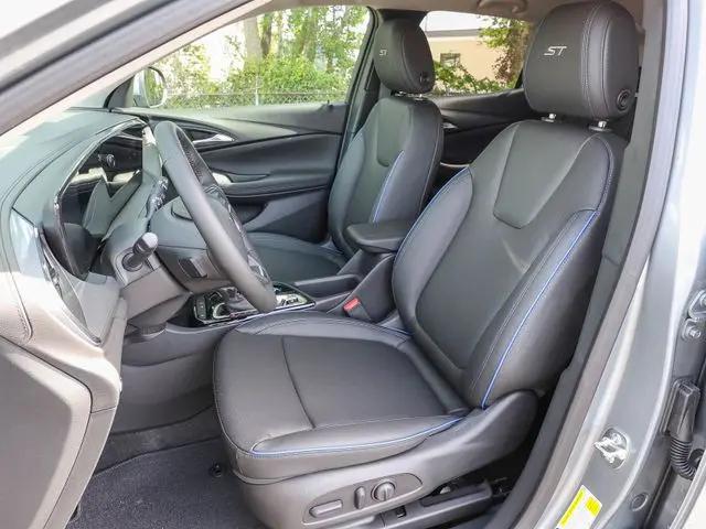 2026 Buick Encore GX Sport Touring FWD