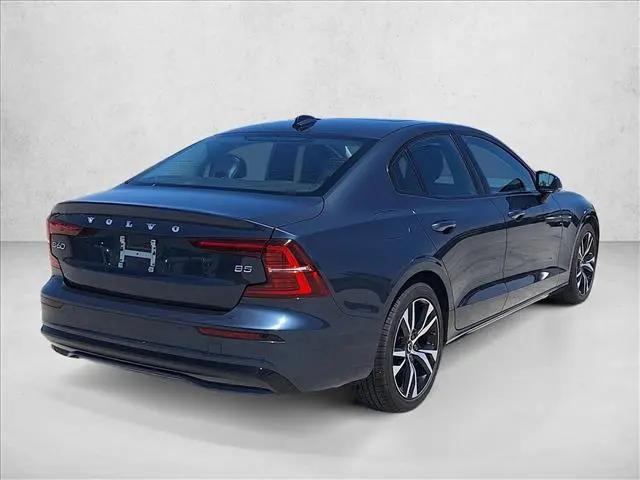 2024 Volvo S60 B5 Core Dark Theme
